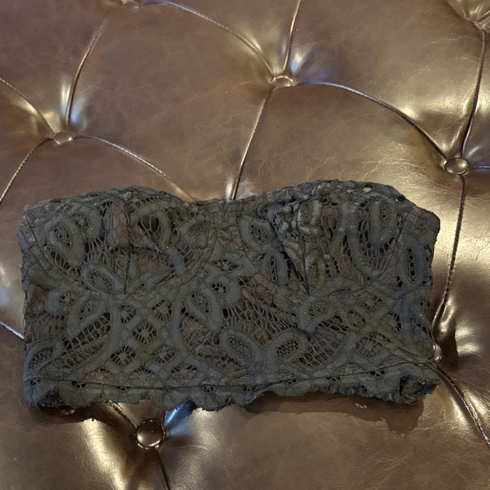 Edikted Charcoal Lace Crop Top